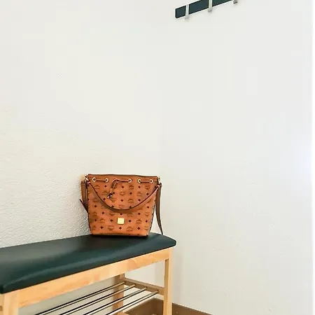 Nika - Aare Jungfrau Ag * Grindelwald