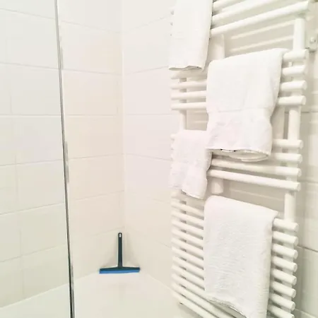 Nika - Aare Jungfrau Ag Appartement